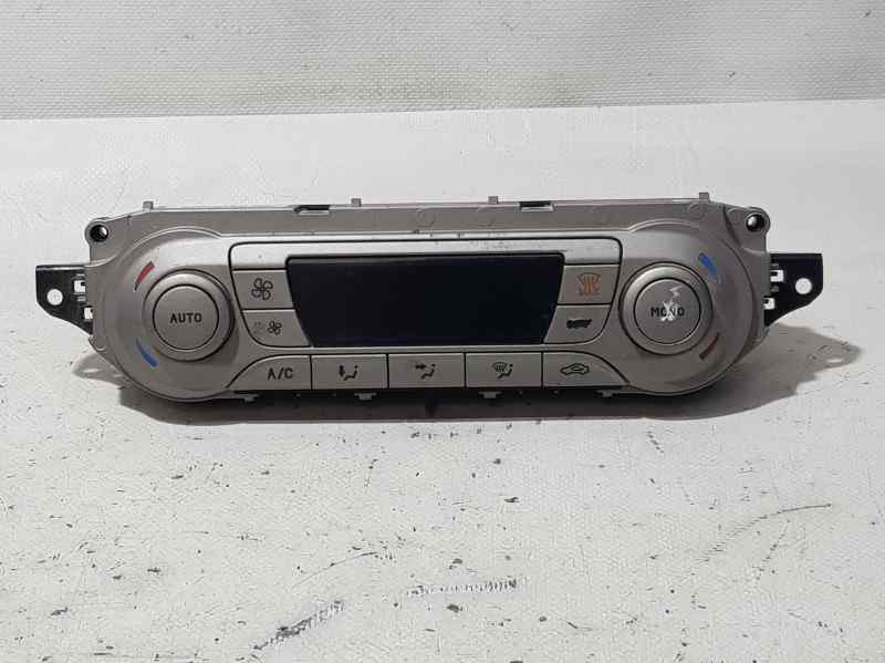 Mando Climatizador para Ford Focus Lim. (Cb4)
