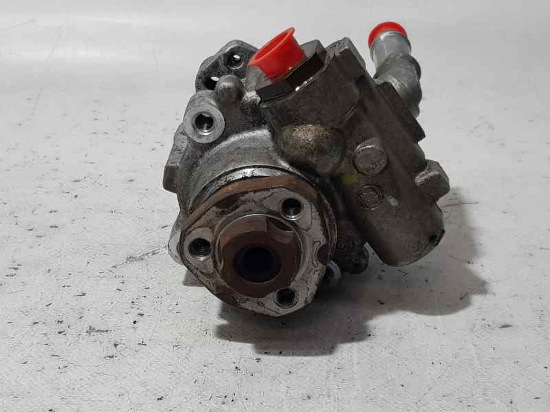 Bomba Direccion para Audi A3 (8L)