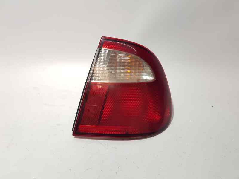 Piloto Trasero Derecho para Seat Cordoba Berlina (6K2)