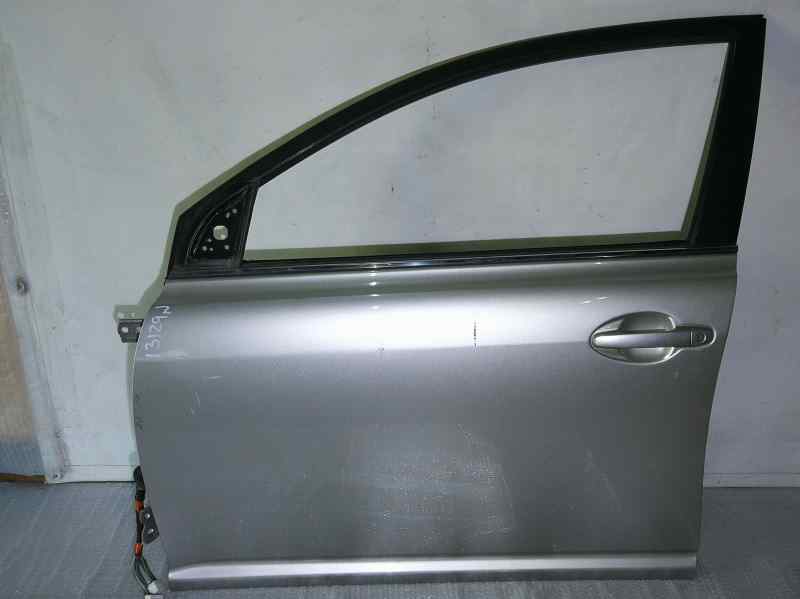 Puerta Delantera Izquierda para Toyota Avensis Berlina (T25)