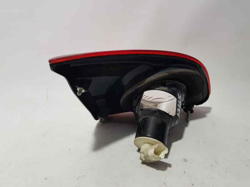 Piloto Trasero Derecho para Nissan Qashqai (J10)