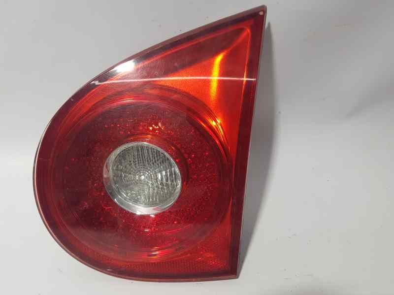 Piloto Trasero Derecho para Volkswagen Golf V Berlina (1K1)