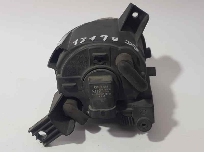 Faro Antiniebla Izquierdo para Audi A4 Berlina (8E)