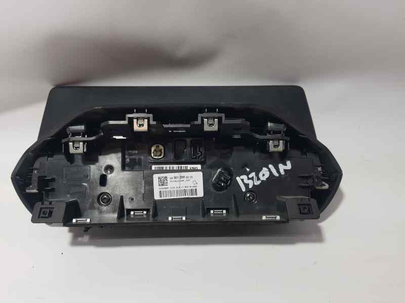 Pantalla Multifuncion para Peugeot 2008 (P1)