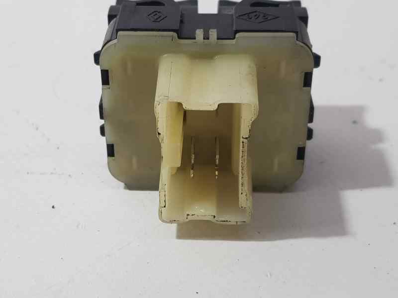 Mando Elevalunas Delantero Izquierdo para Renault Clio Iv