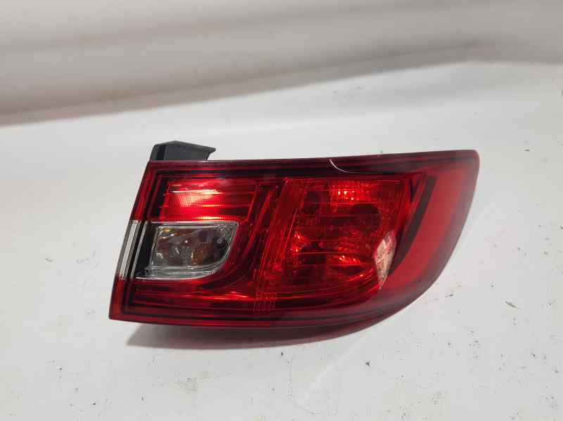 Piloto Trasero Derecho para Renault Clio Iv