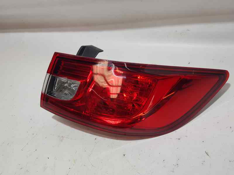 Piloto Trasero Derecho para Renault Clio Iv