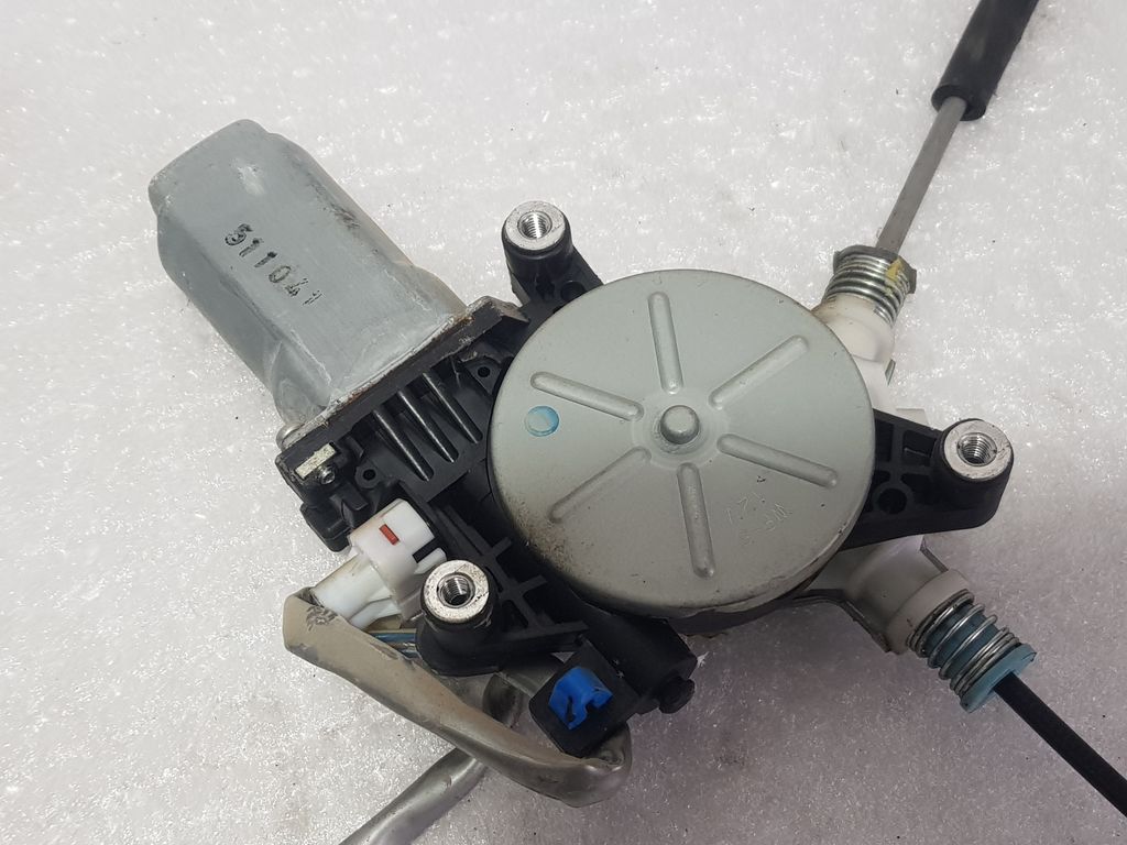 Elevalunas Delantero Derecho para Honda Cr-V (Rd8)