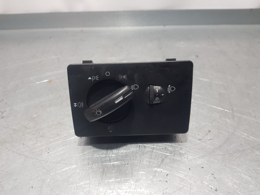 Mando Luces para Ford Focus Lim. (Cb4)