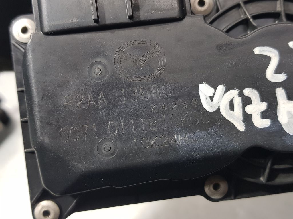 Caja Mariposa para Mazda 6 Lim. (Gh)