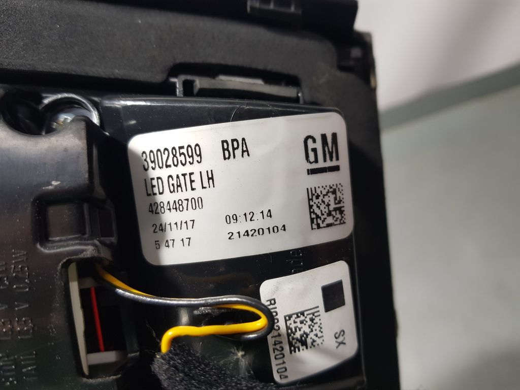 Piloto Trasero Izquierdo para Opel Zafira Tourer