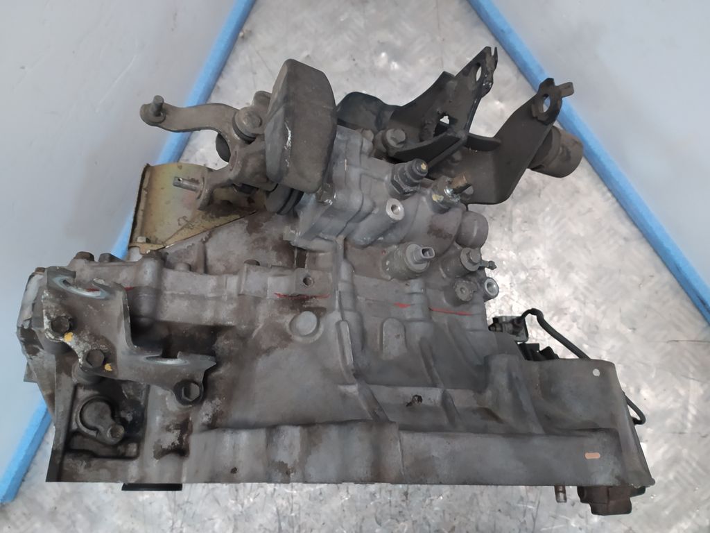 Caja Cambios para Toyota Avensis Berlina (T25)