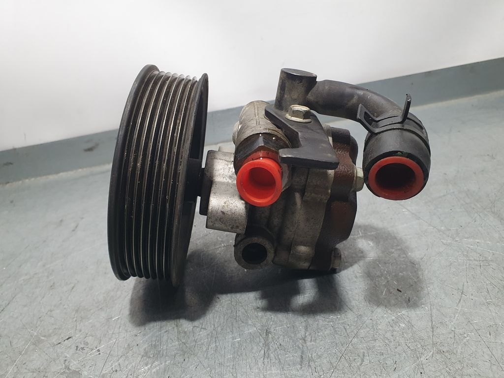 Bomba Direccion para Kia Sorento