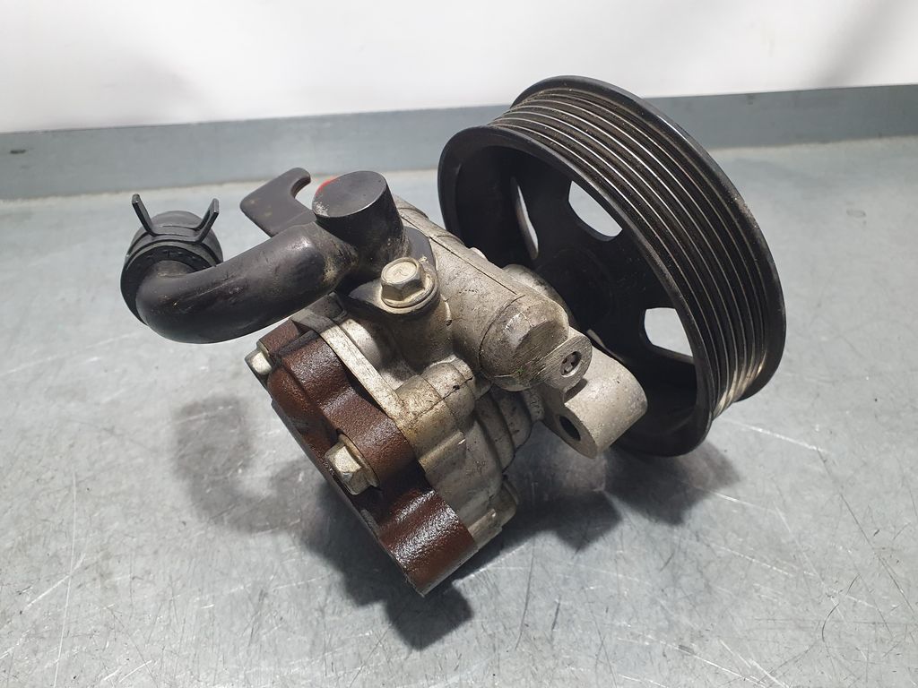 Bomba Direccion para Kia Sorento