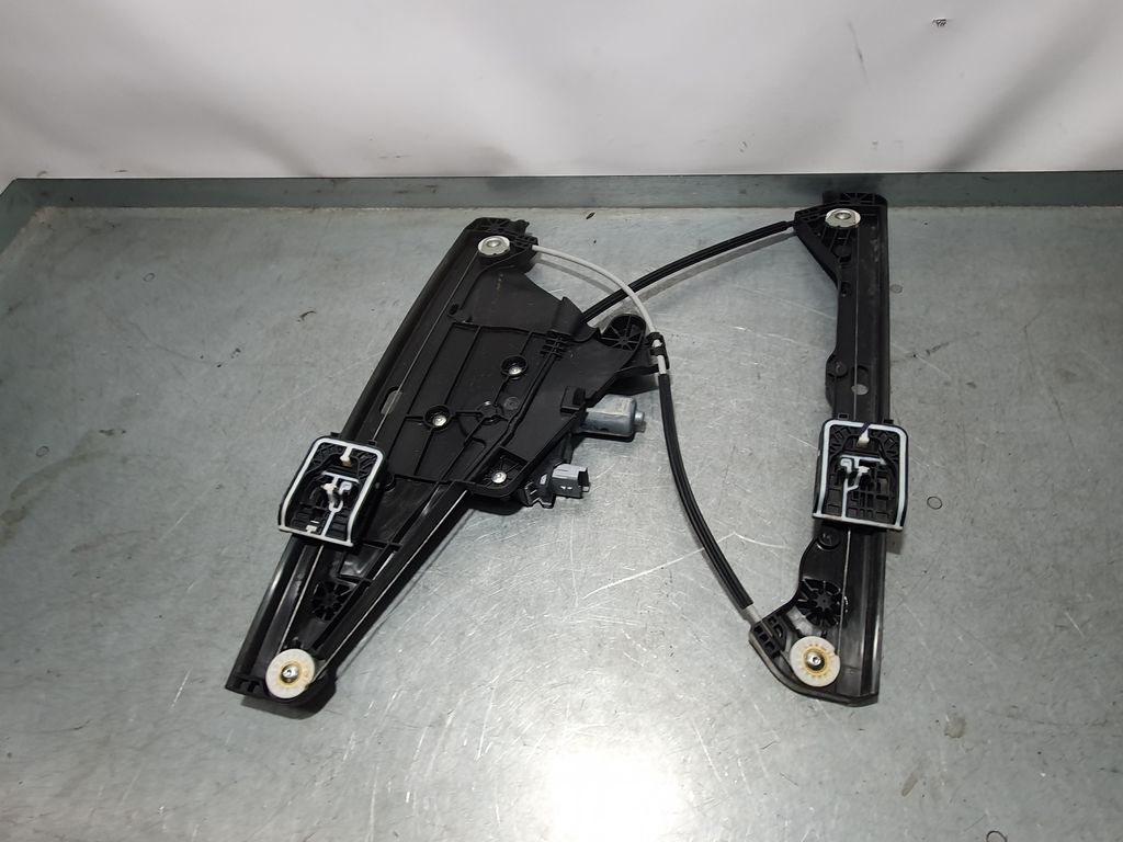 Elevalunas Delantero Izquierdo para Peugeot 208 (P2)