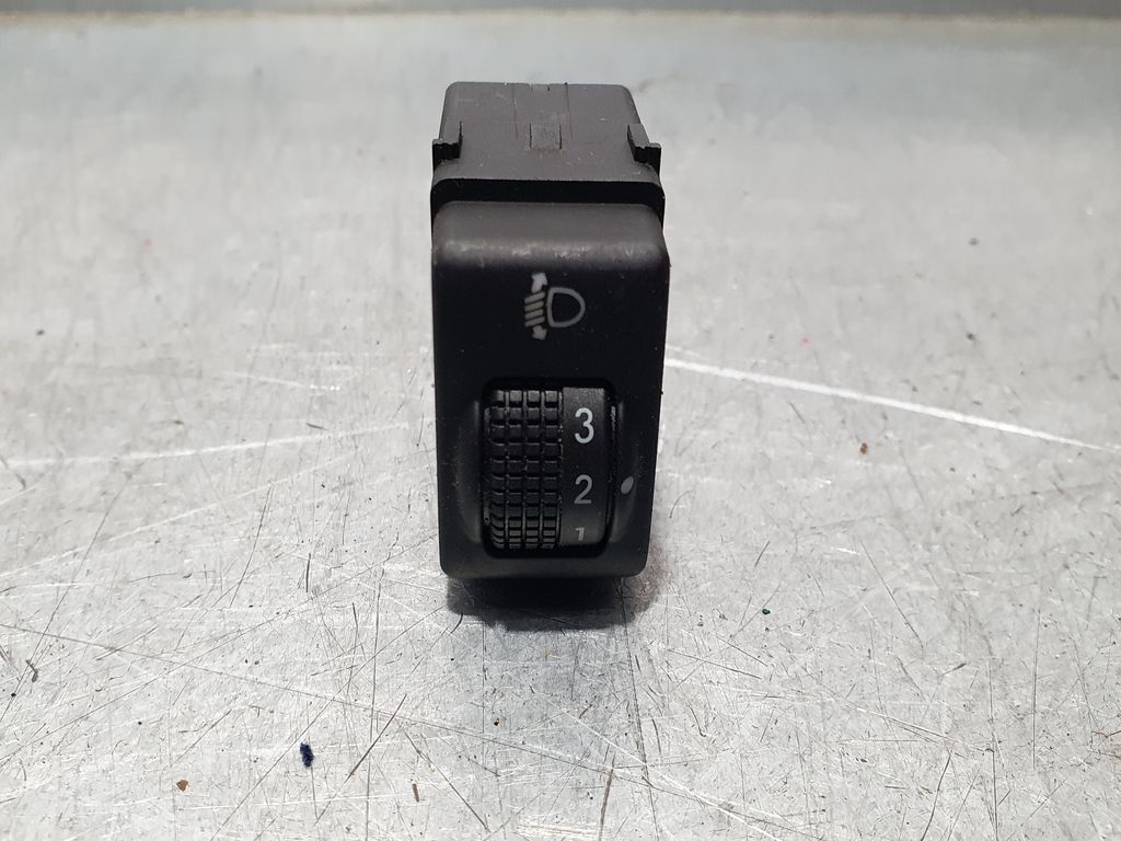 Interruptor para Nissan Qashqai (J10)