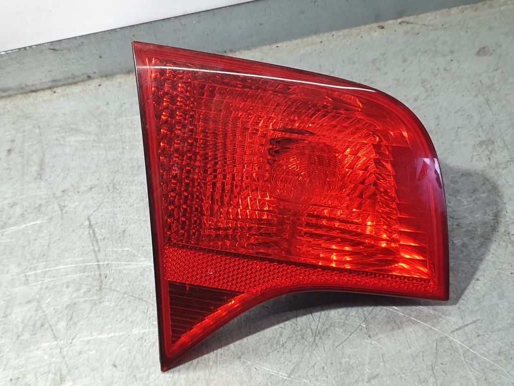 Piloto Trasero Izquierdo para Audi A4 Berlina (8E)
