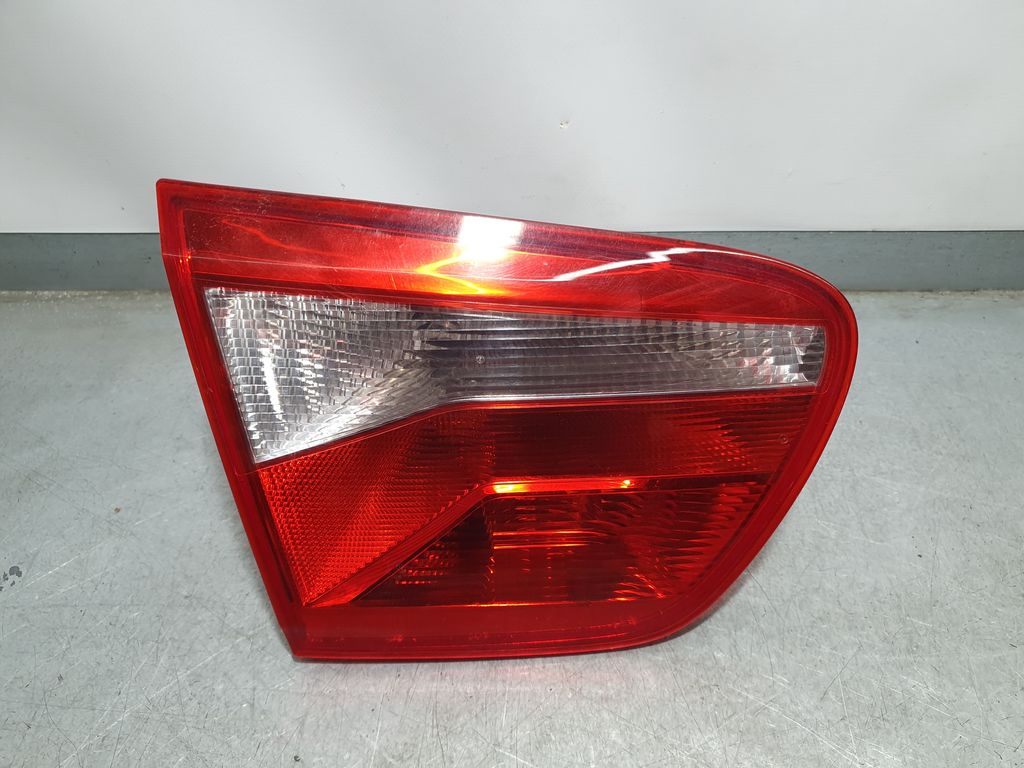 Piloto Trasero Izquierdo para Seat Ibiza St (6J8)