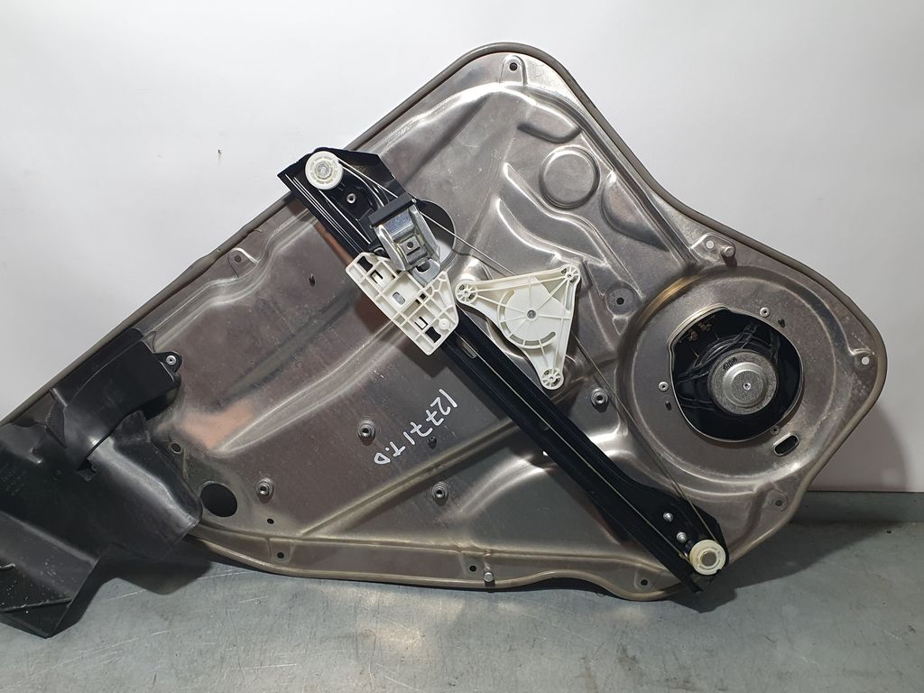 Elevalunas Trasero Derecho para Mercedes-Benz Clase C (W204) Berlina