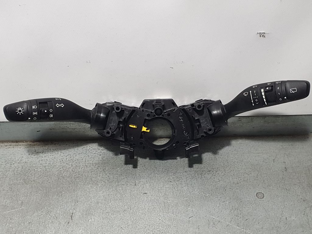 Mando Luces Y Limpia para Hyundai I20