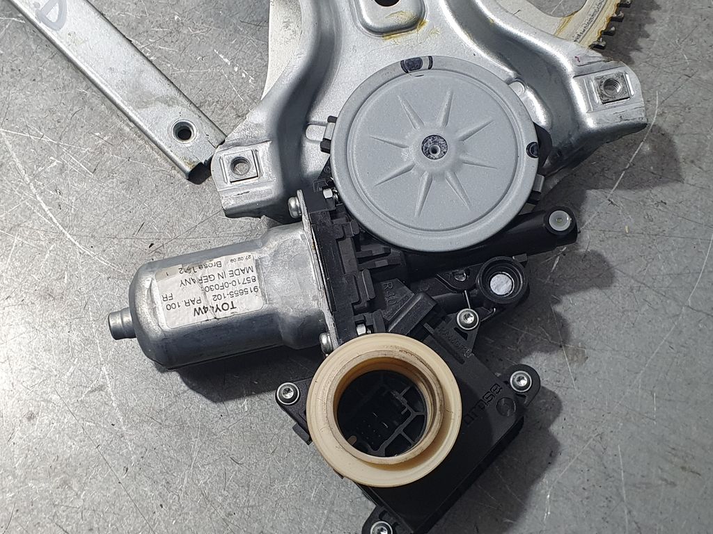 Elevalunas Delantero Derecho para Toyota Verso