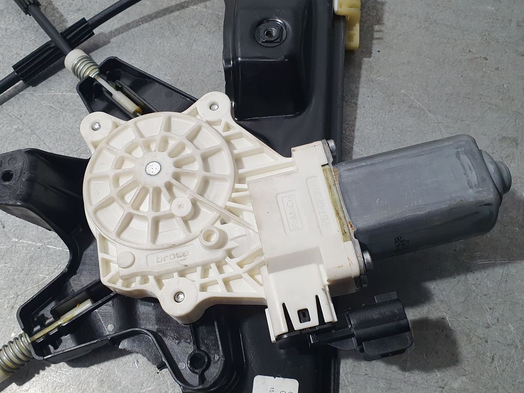 Elevalunas Delantero Izquierdo para Ford Focus Lim.