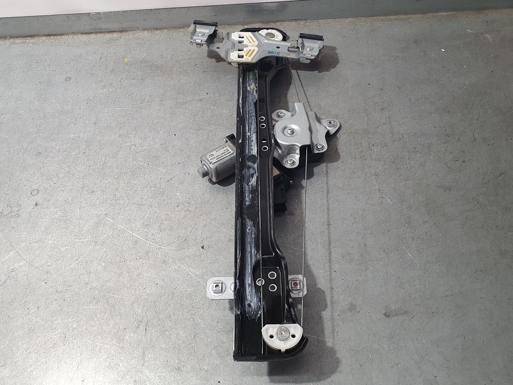 Elevalunas Delantero Derecho para Opel Mokka