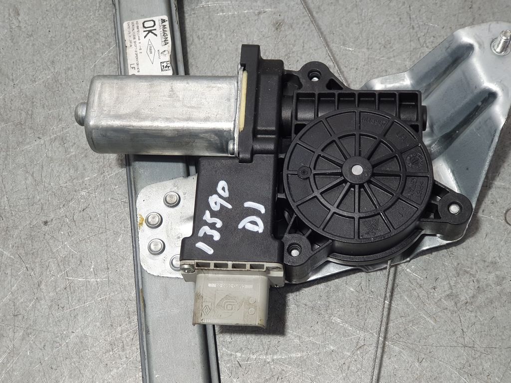 Elevalunas Delantero Izquierdo para Dacia Sandero