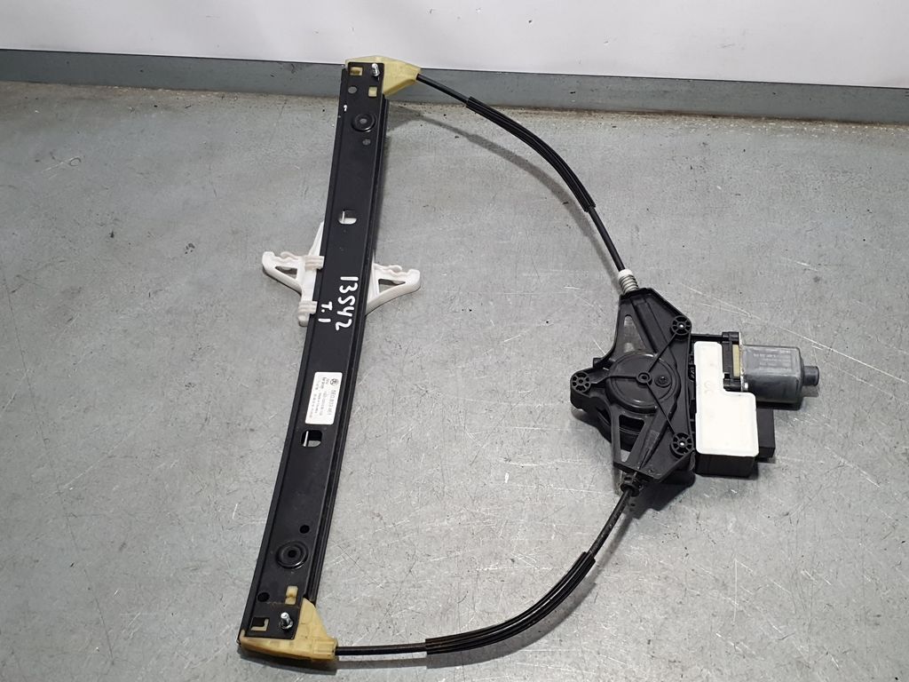 Elevalunas Trasero Izquierdo para Skoda Octavia Lim. (5E3)