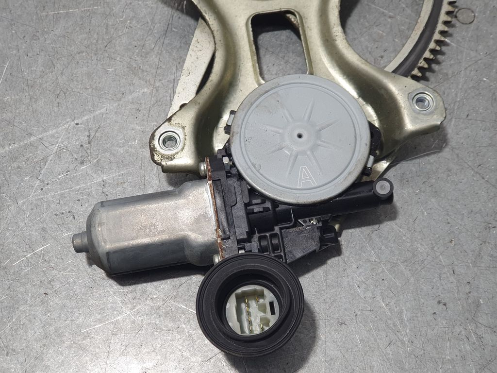 Elevalunas Delantero Derecho para Lexus Is200 (Ds2/Is2)
