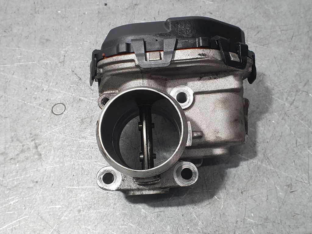 Caja Mariposa para Peugeot 208
