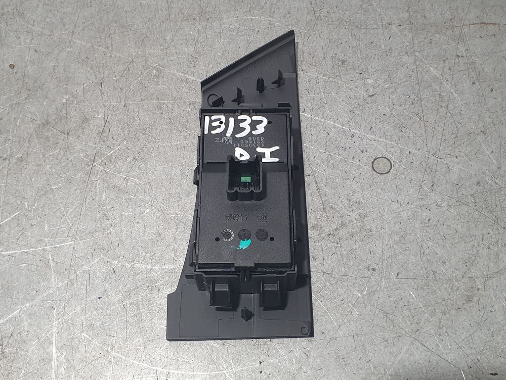 Mando Elevalunas Delantero Izquierdo para Opel Astra J Lim.
