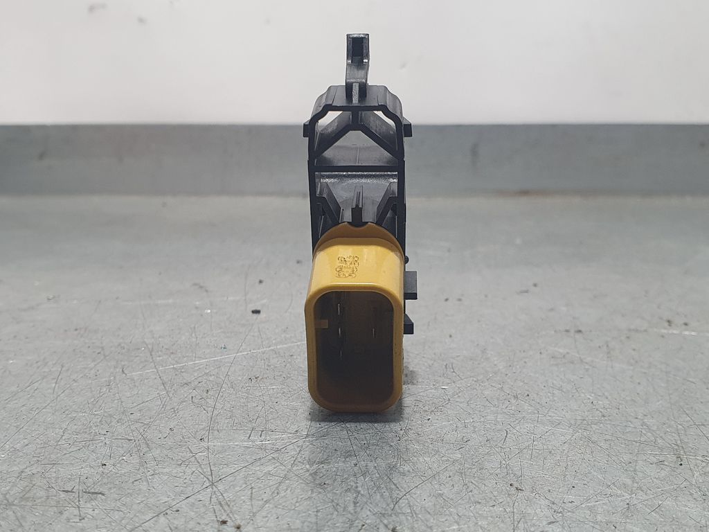 Mando Elevalunas Delantero Derecho para Ford Fiesta (Cb1)