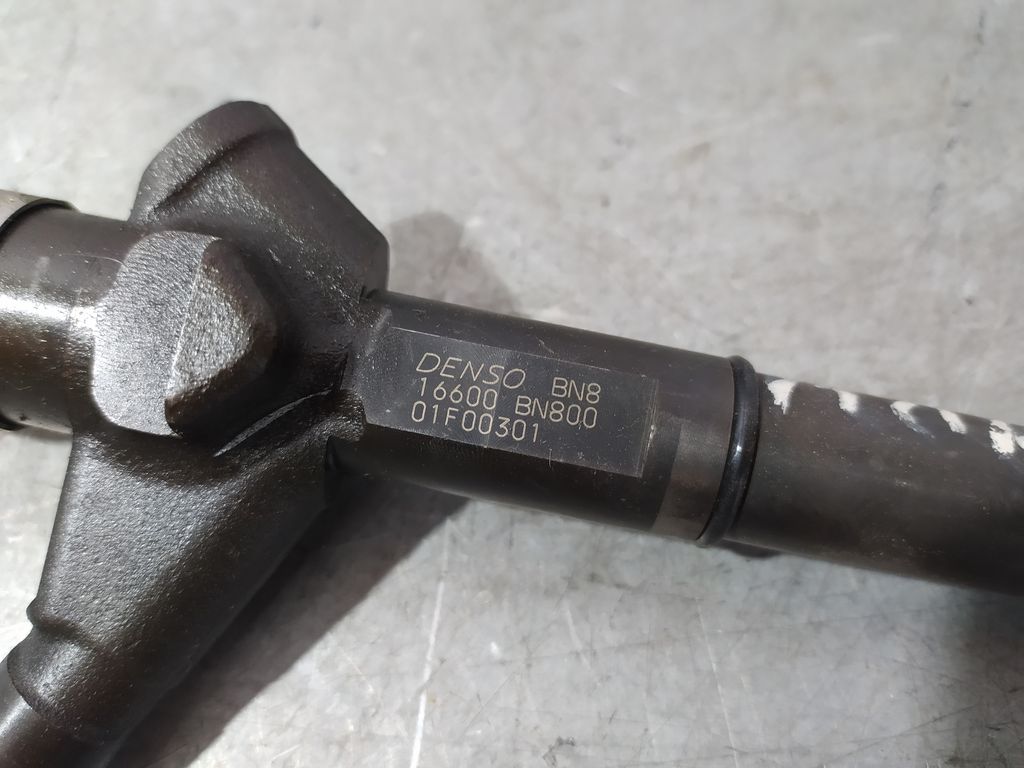 Inyector para Nissan Almera (N16/E)