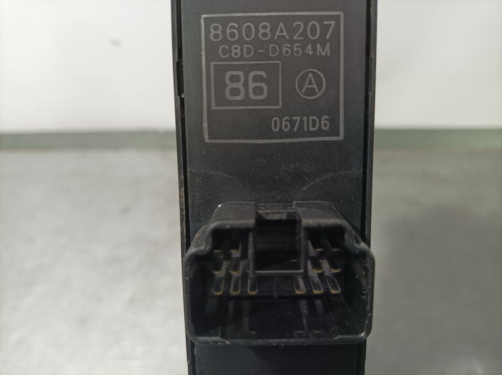 Mando Elevalunas Delantero Izquierdo para Mitsubishi Asx (Ga0W)