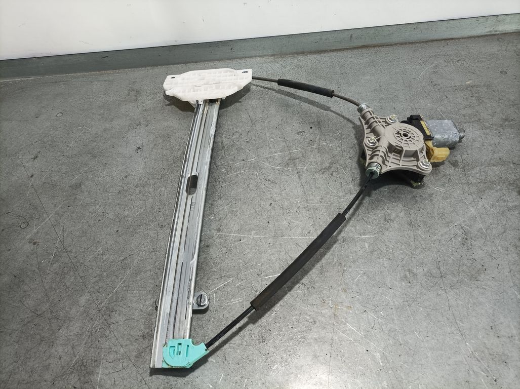 Elevalunas Delantero Derecho para Kia Rio (Yb)