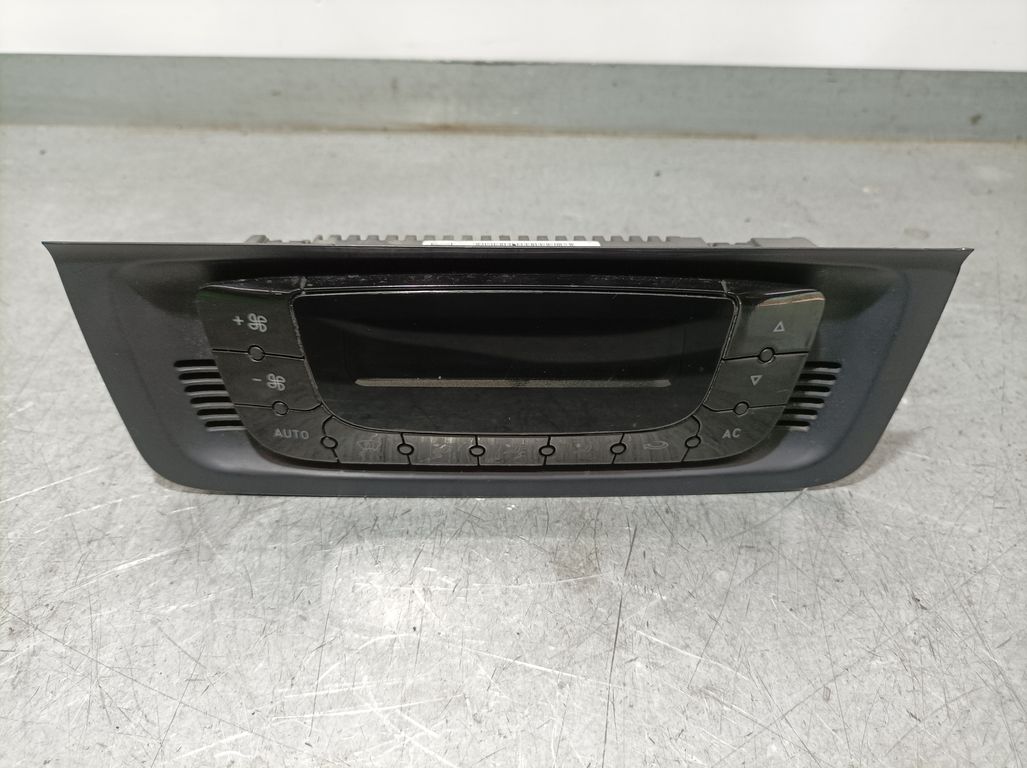 Mando Climatizador para Seat Ibiza (6J5)