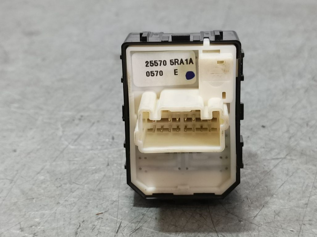 Mando Retrovisor para Nissan Micra V (K14)