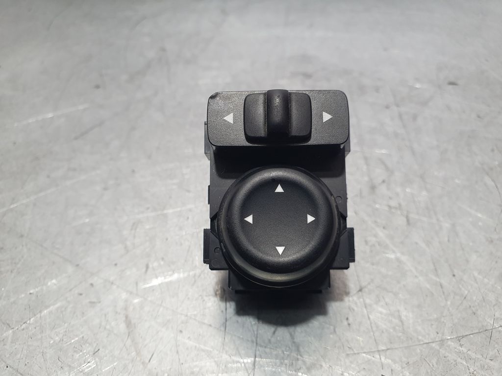 Mando Retrovisor para Nissan Micra V (K14)