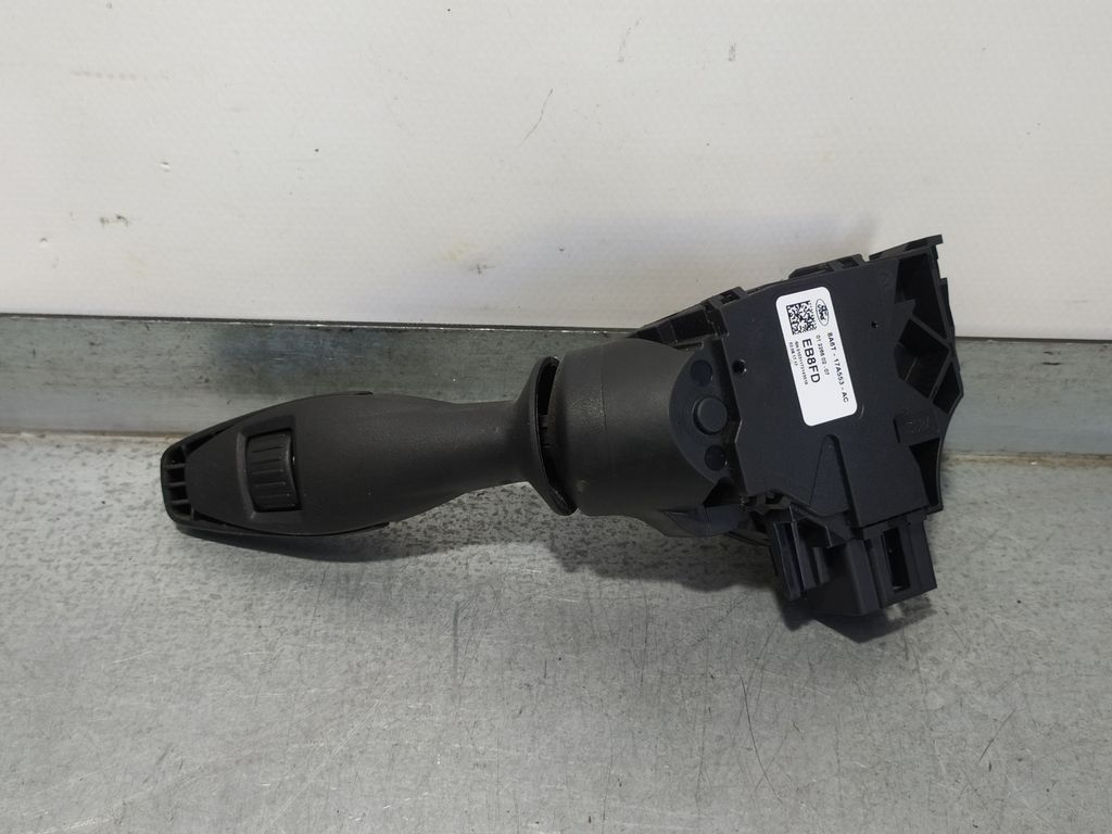 Mando Limpia para Ford Tourneo Courier (C4A)