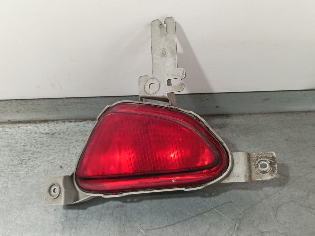 Piloto Trasero Derecho Paragolpes para Mazda 2 Lim. (De)