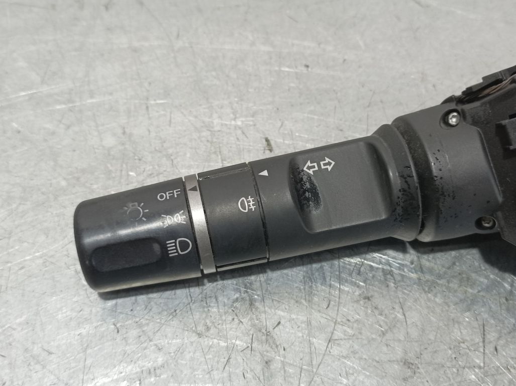 Mando Luces para Mazda 2 Lim. (De)