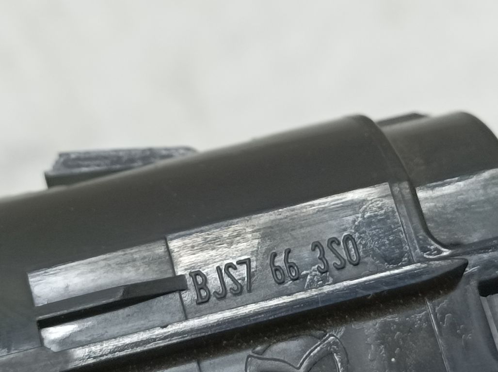 Boton Start/Stop para Mazda 3 Lim. ()