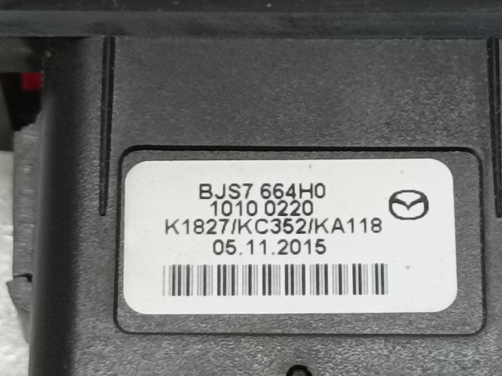Warning para Mazda 3 Lim. ()