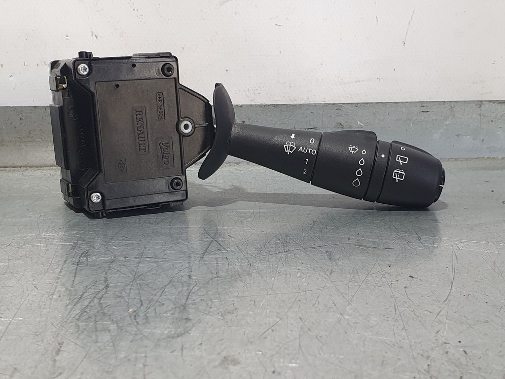 Mando Limpia para Renault Clio Iv