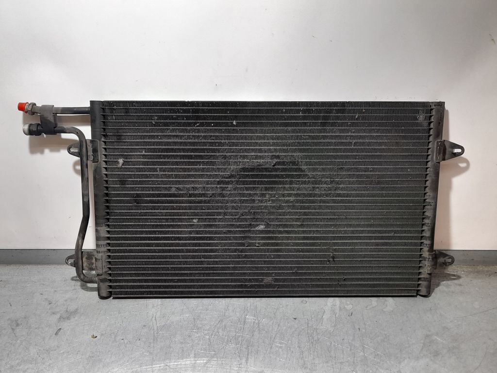 Condensador / Radiador Aire Acondicionado para Volkswagen Lt Caja Cerrada / Combi (Mod. 1997)
