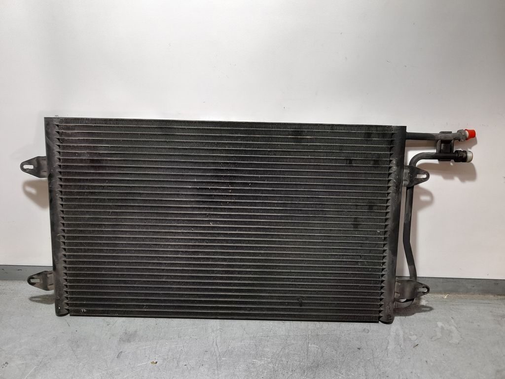 Condensador / Radiador Aire Acondicionado para Volkswagen Lt Caja Cerrada / Combi (Mod. 1997)