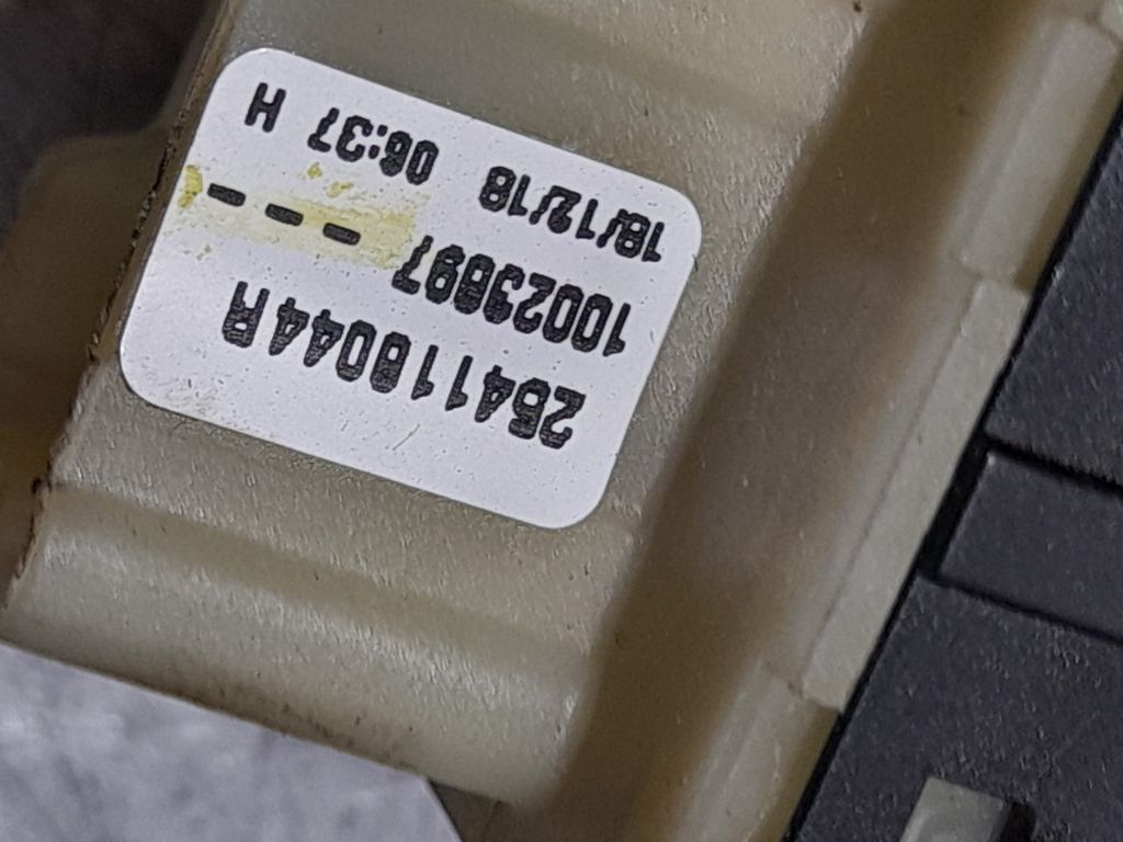 Mando Elevalunas Delantero Izquierdo para Dacia Duster Ii