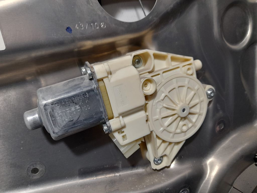 Elevalunas Trasero Derecho para Mercedes-Benz Clase E (W212) Familiar