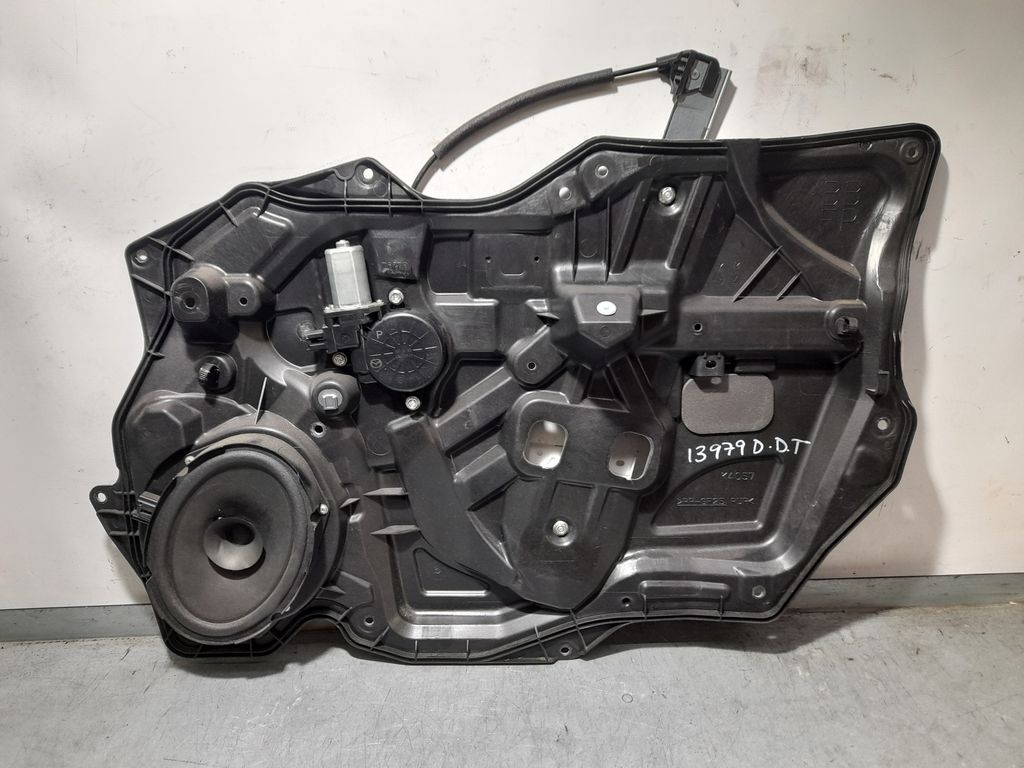 Elevalunas Delantero Derecho para Mazda 3 Lim. (Bl)